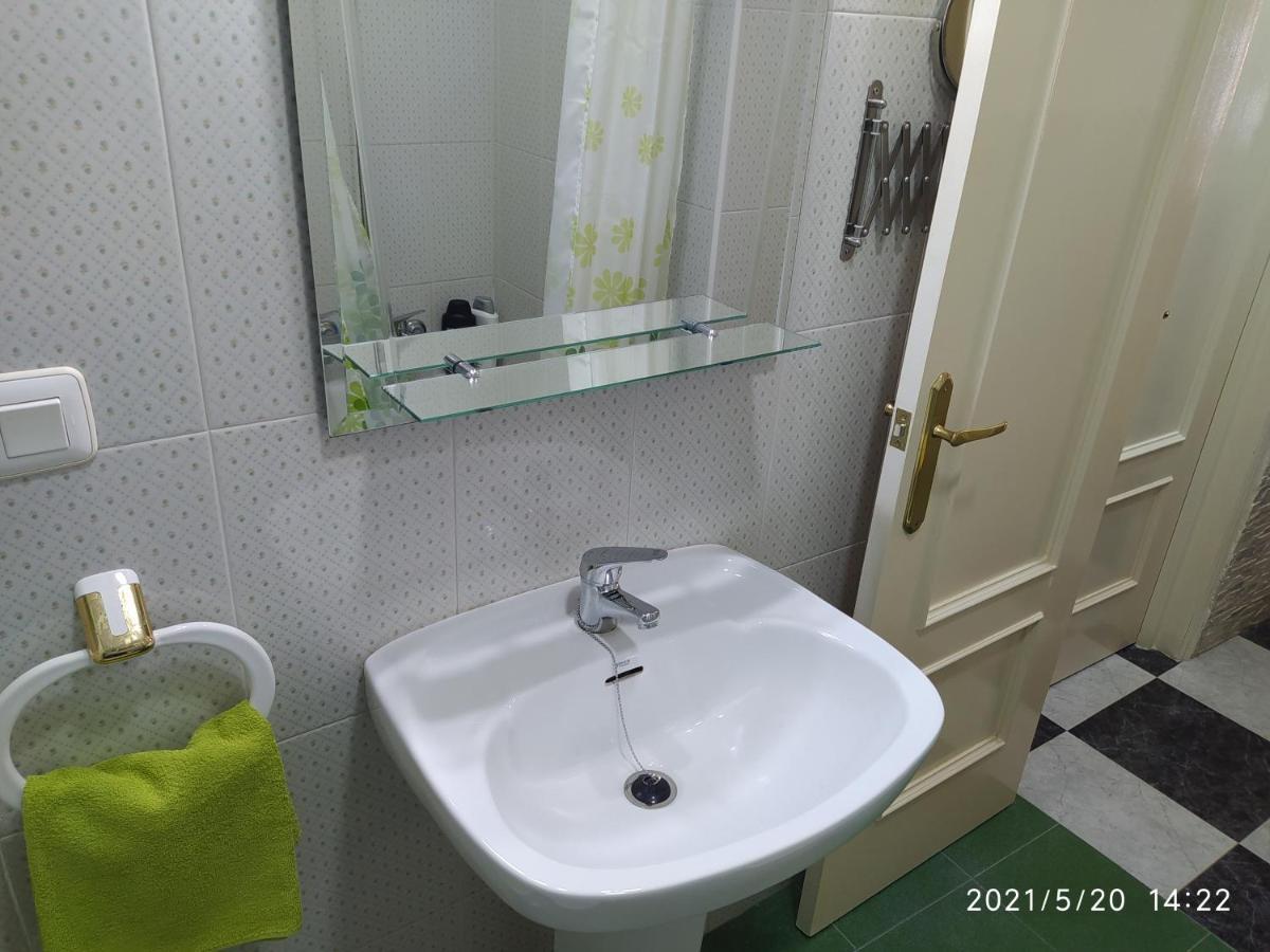 Tres Girasoles Apartment