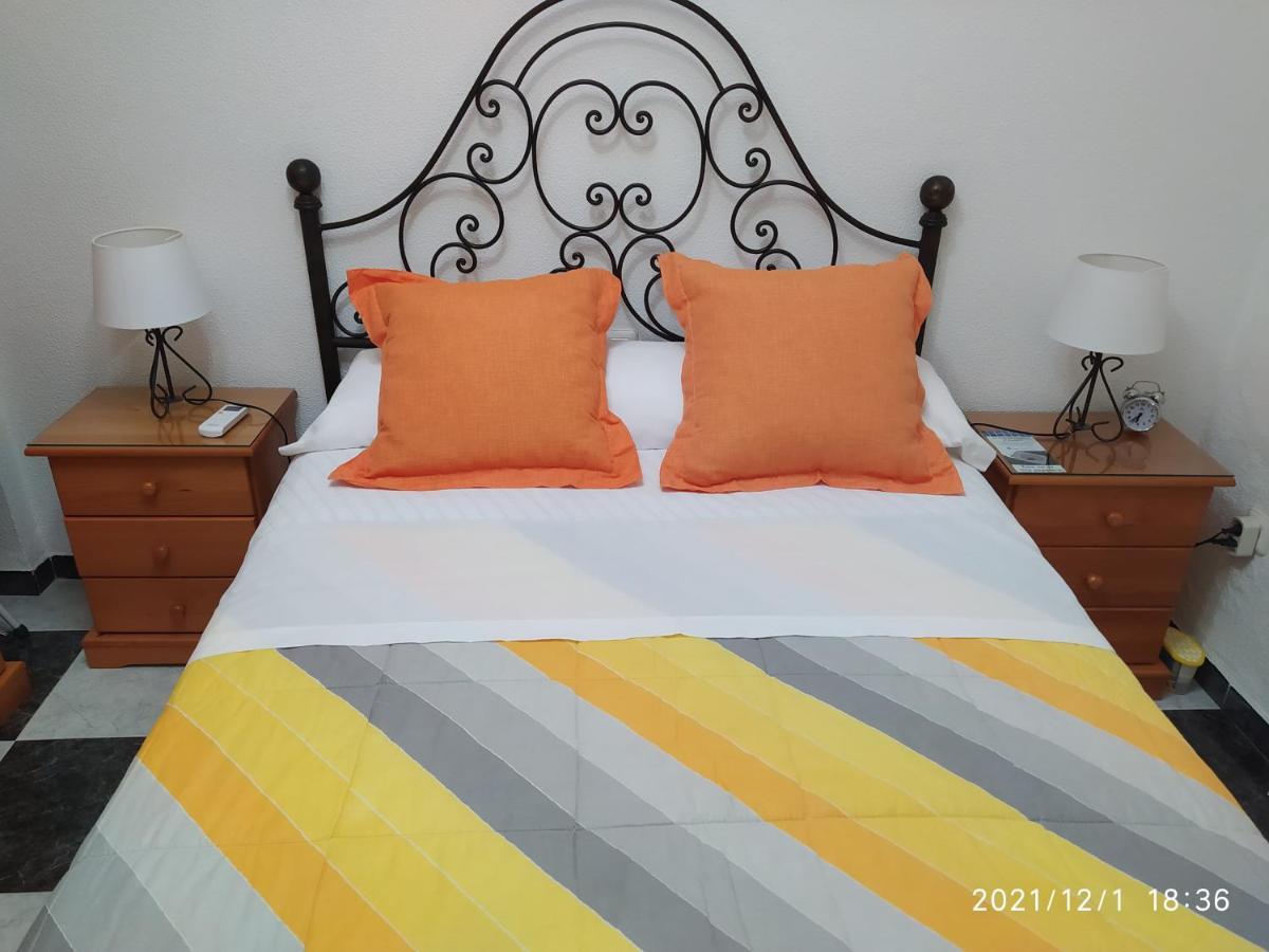 Apartamento Tres Girasoles Cádis
